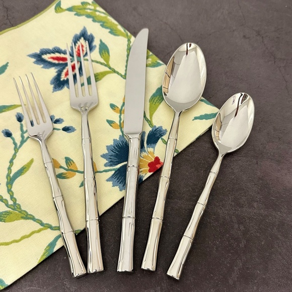 20-Piece Bamboo Shaped Flatware Set, 18/8 Stainless Steel Silverware Cutlery Set - Picture 4 of 5